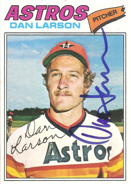 Dan Larson autograph in the Astros A to Z collection