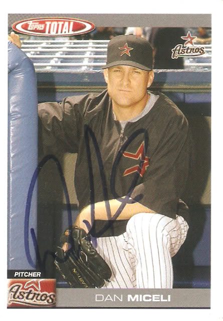 Dan Miceli autograph in the Astros A to Z collection