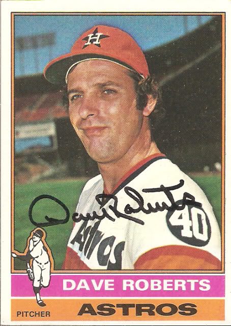 Dave Roberts (Pitcher, 1970s) autograph in the Astros A to Z collection