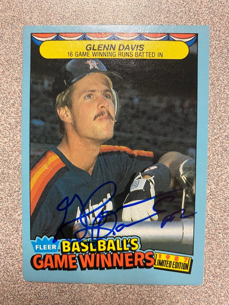 Glenn Davis autograph in the Astros A to Z collection
