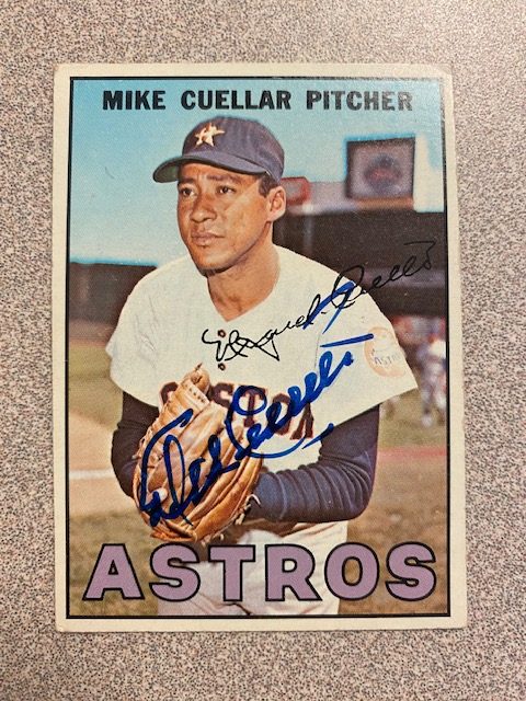 Mike Cuellar autograph in the Astros A to Z collection