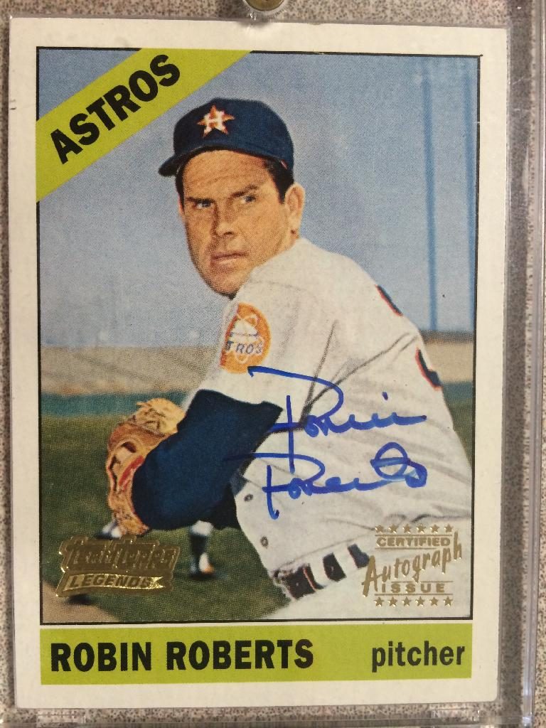 Robin Roberts autograph in the Astros A to Z collection