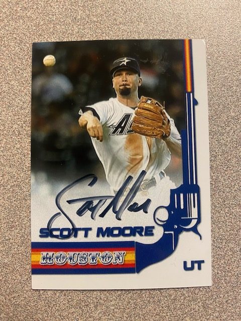 Scott Moore autograph in the Astros A to Z collection