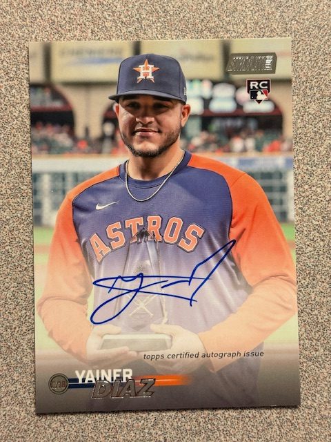 Yainer Diaz autograph in the Astros A to Z collection